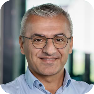 Hüseyin Dogan, gerente en STRATO